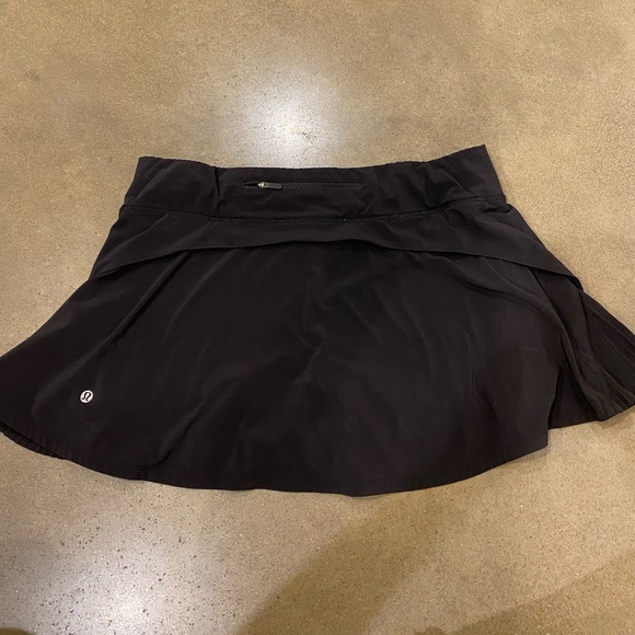 Lululemon Play off the Pleats Skirt - Picture 4 of 7
